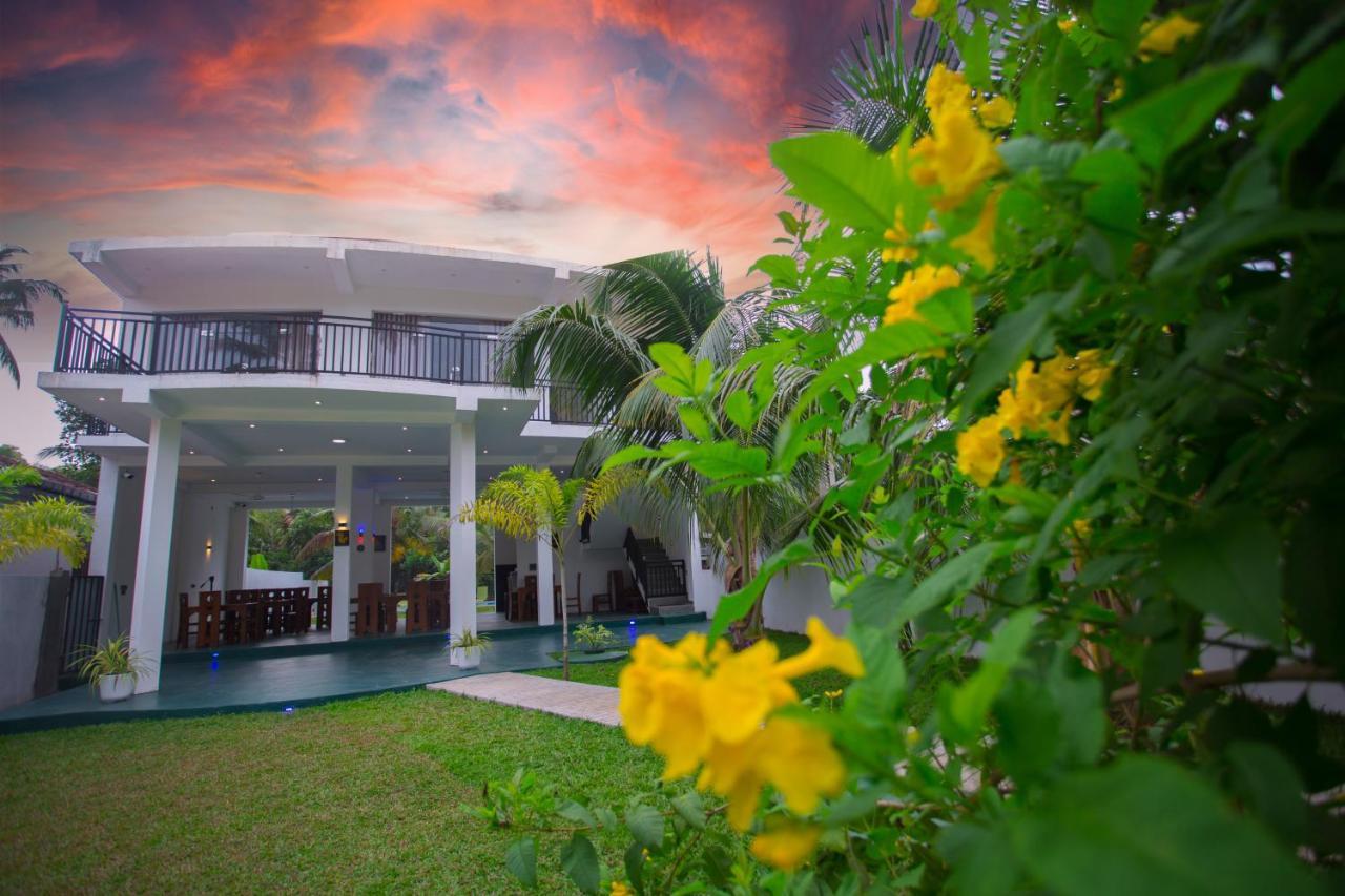 Lena Resort Beruwala Exterior foto